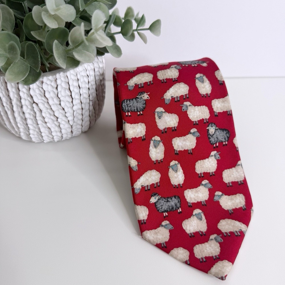 Alynn Men's Silk Necktie Black Sheep Red 3‎ 5/8 x 57" Workwear Preppy Office